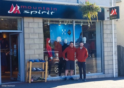 houdini-candid-pant-1